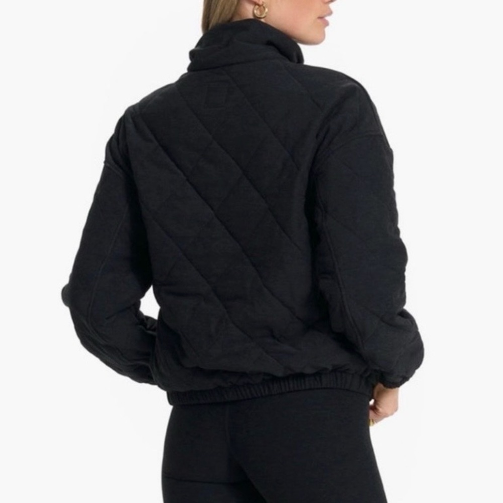 Vuori Halo quilted insulated black XL Dreamknit Primaloft bomber jacket - Picture 2 of 11